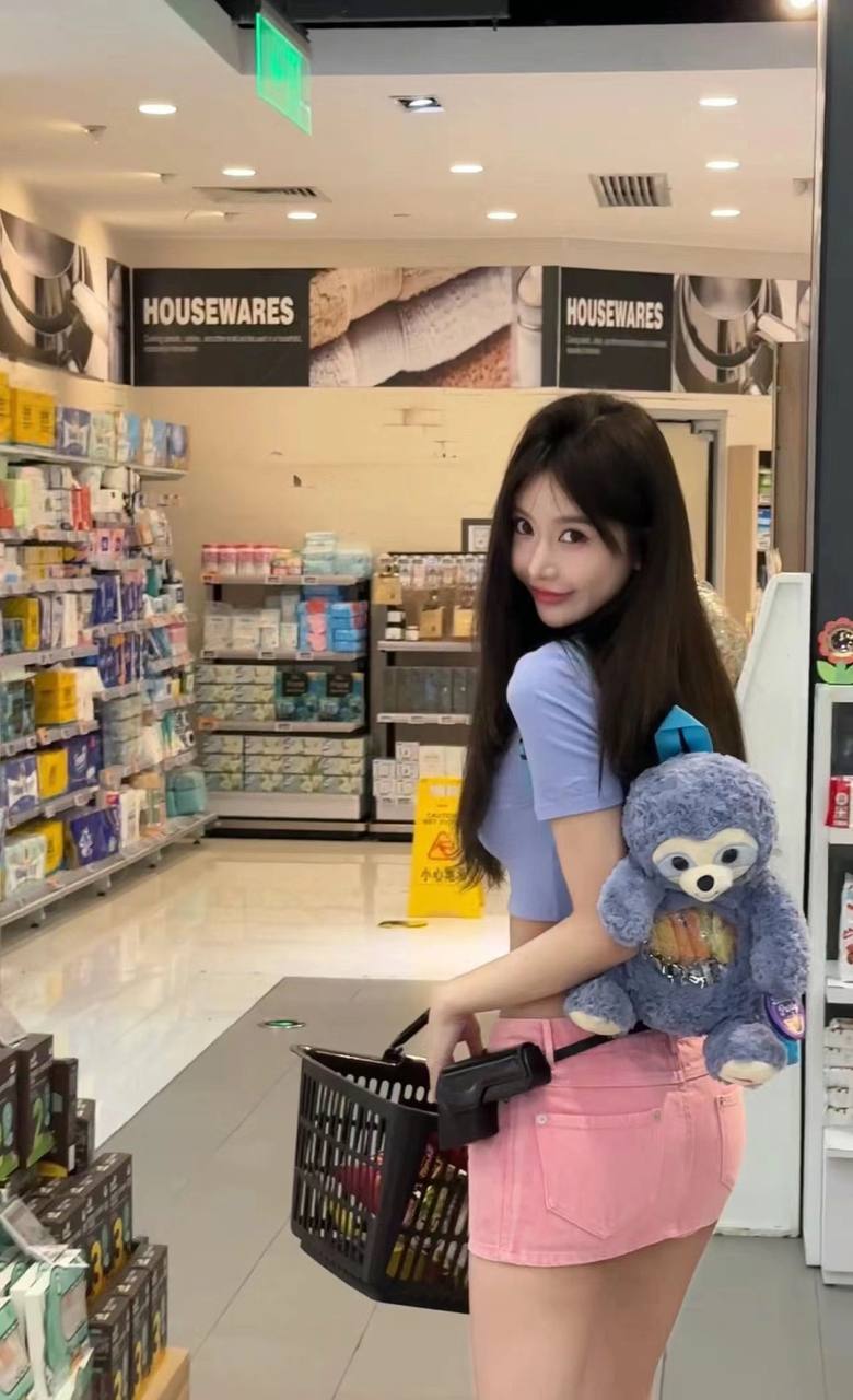 香港性感小野猫蕊蕊
