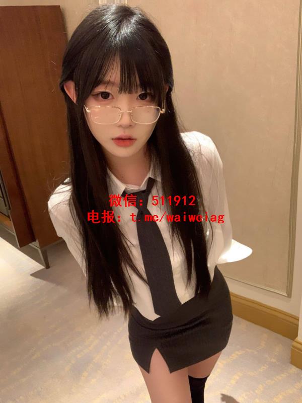 童颜甜心言言