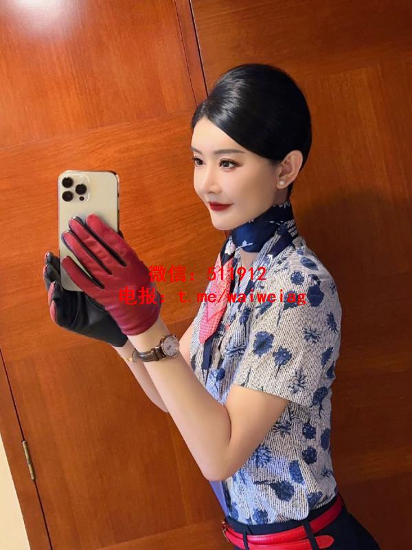高颜值迷人空姐睿睿