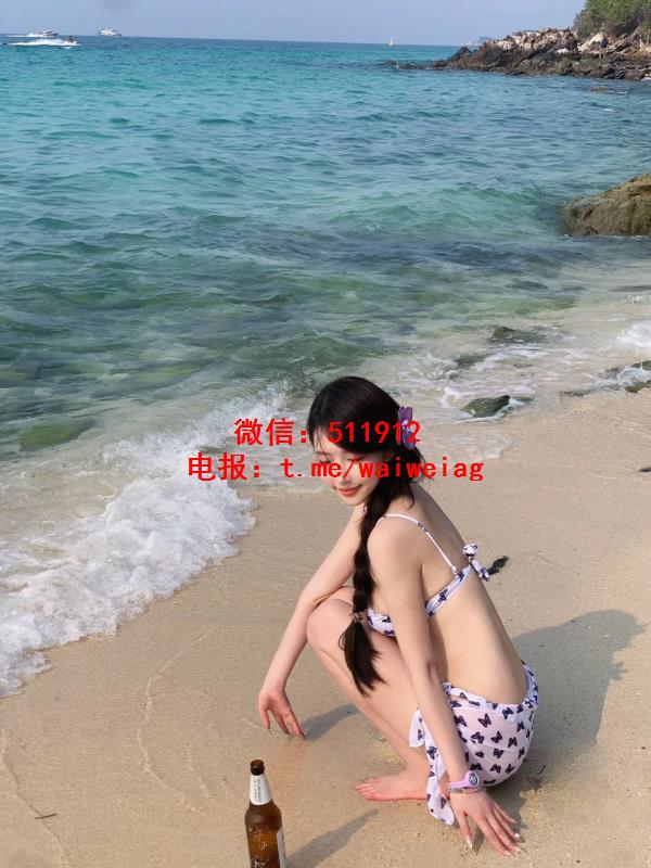 街拍模特芷雨