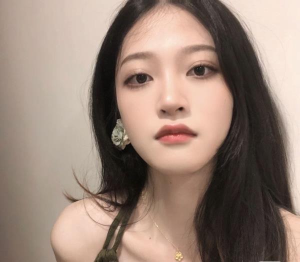 舞蹈专业学生芝兰