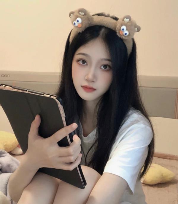 舞蹈专业学生芝兰