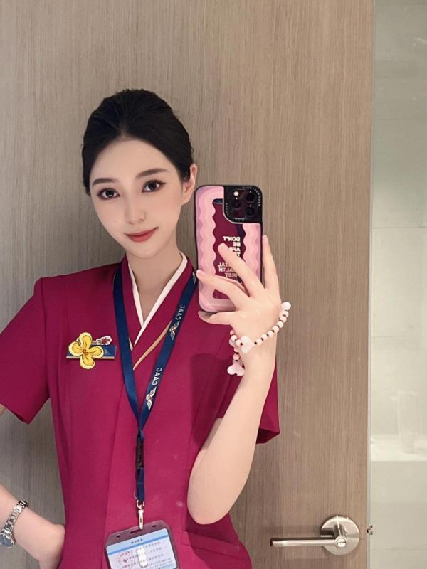 温婉气质空姐念念