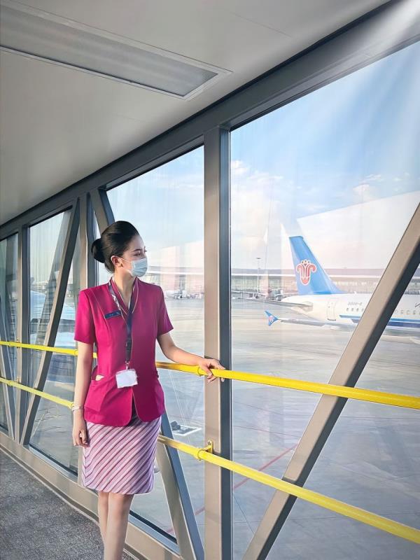 温婉气质空姐念念