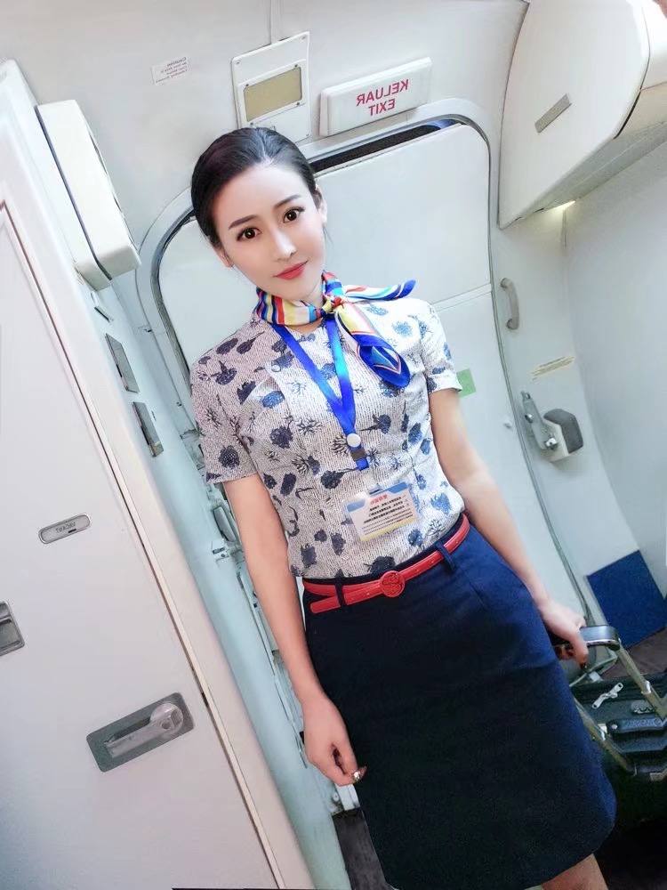 御姐气质空姐大猫