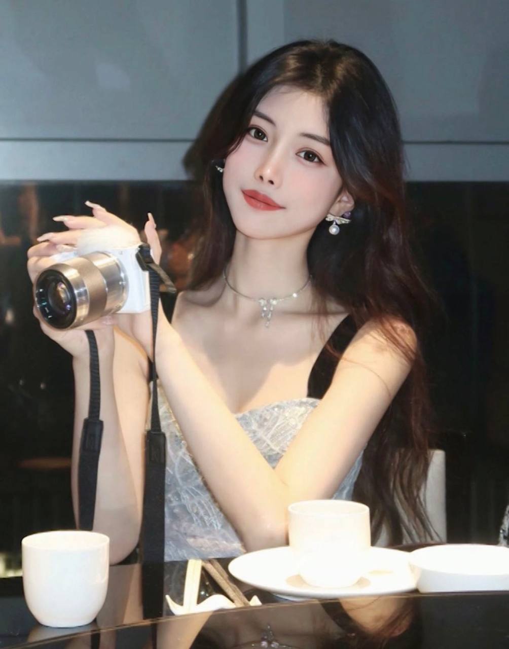 理想床伴莉雯