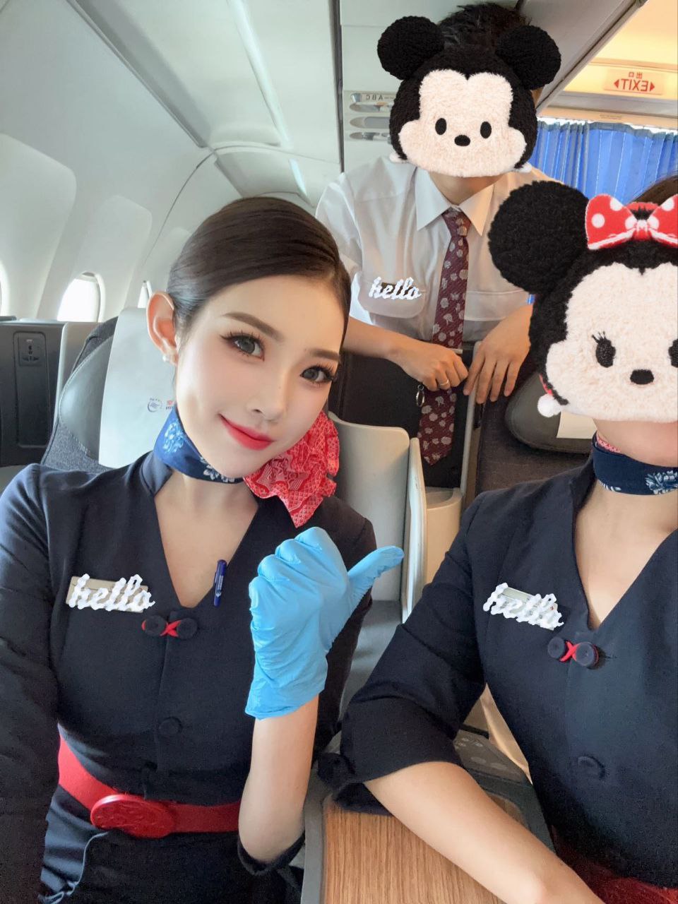 冷艳迷人高挑身材空姐小萱