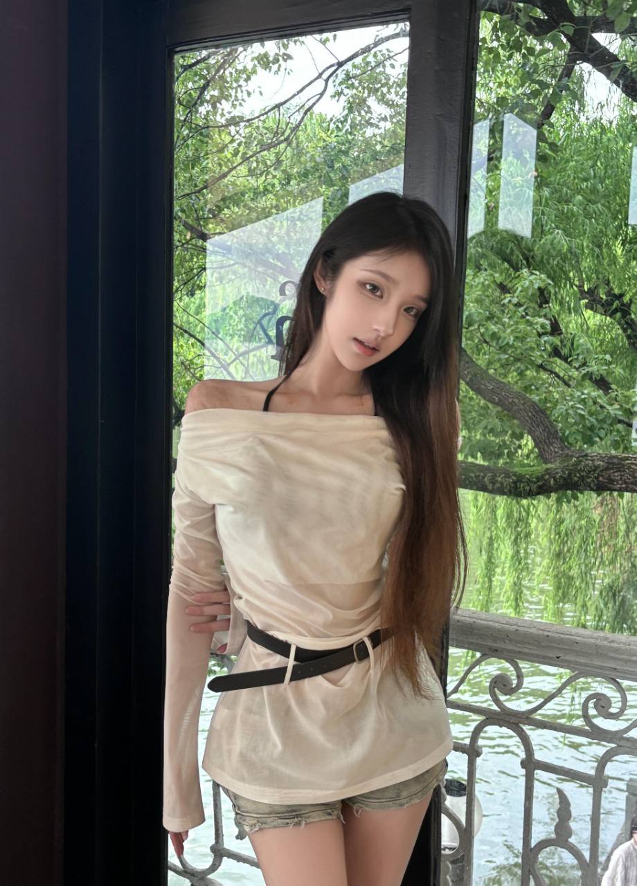 可娇可媚气质出众悦彤