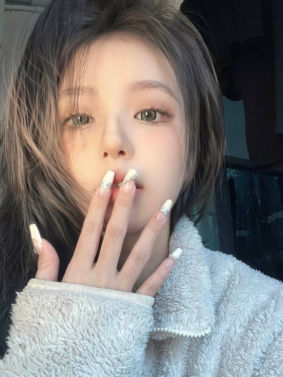 可娇可媚气质出众悦彤
