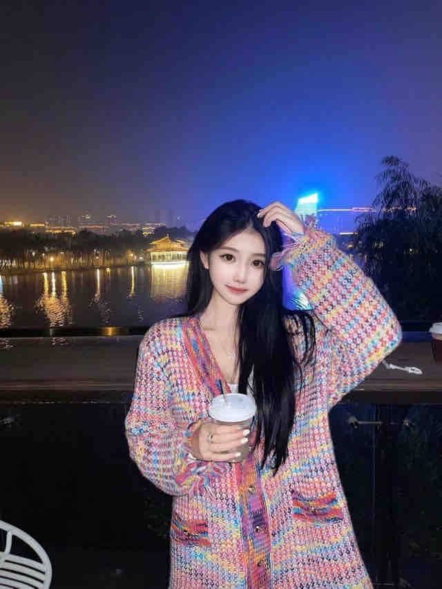 温婉如猫婉婕