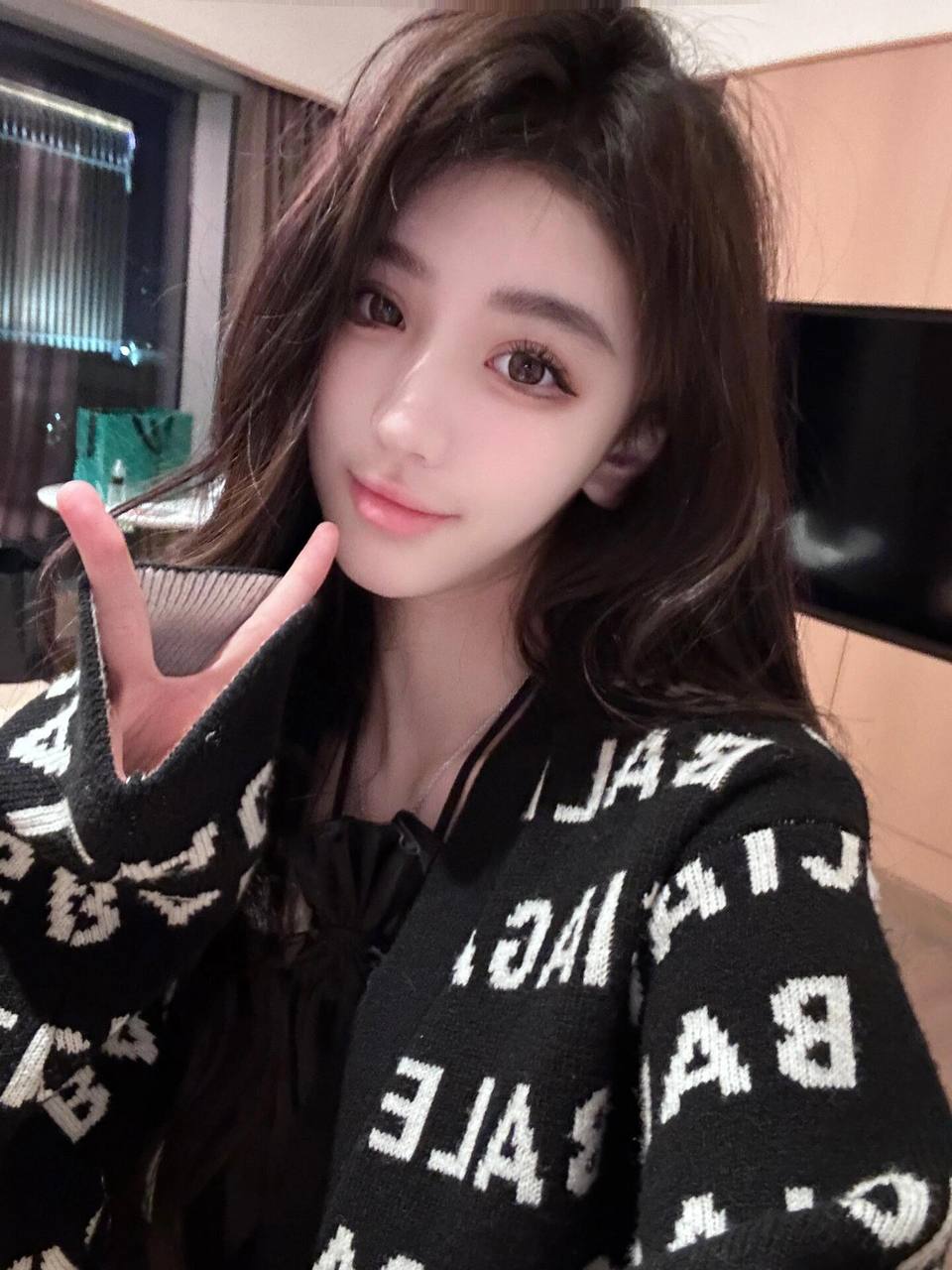 十五万粉丝Ins网红纯琳