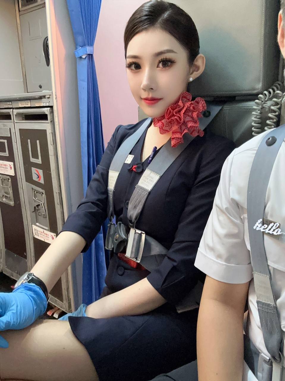 香港航空在飞空乘嘉凌