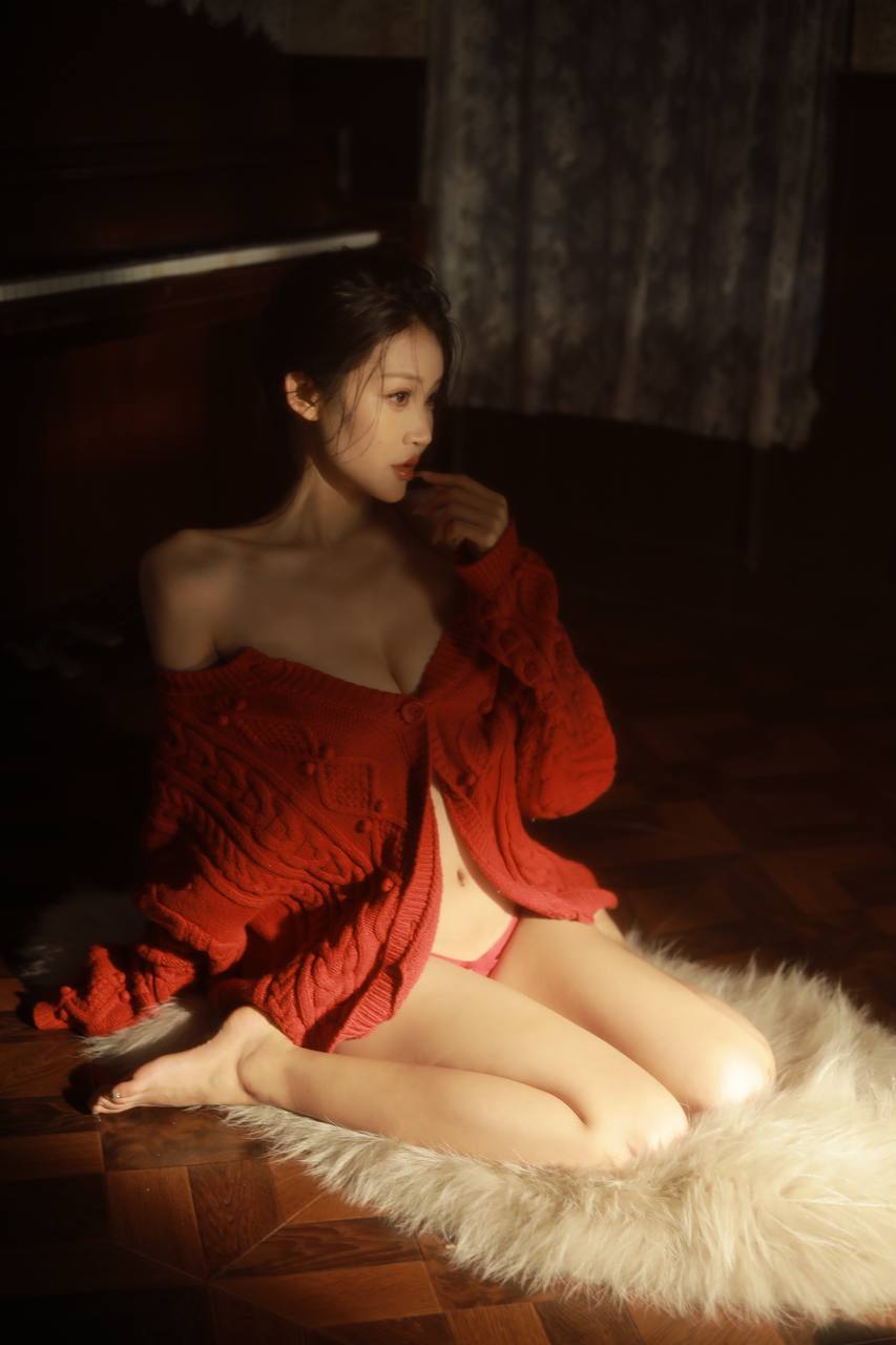 高雅冷艳气质悦薇