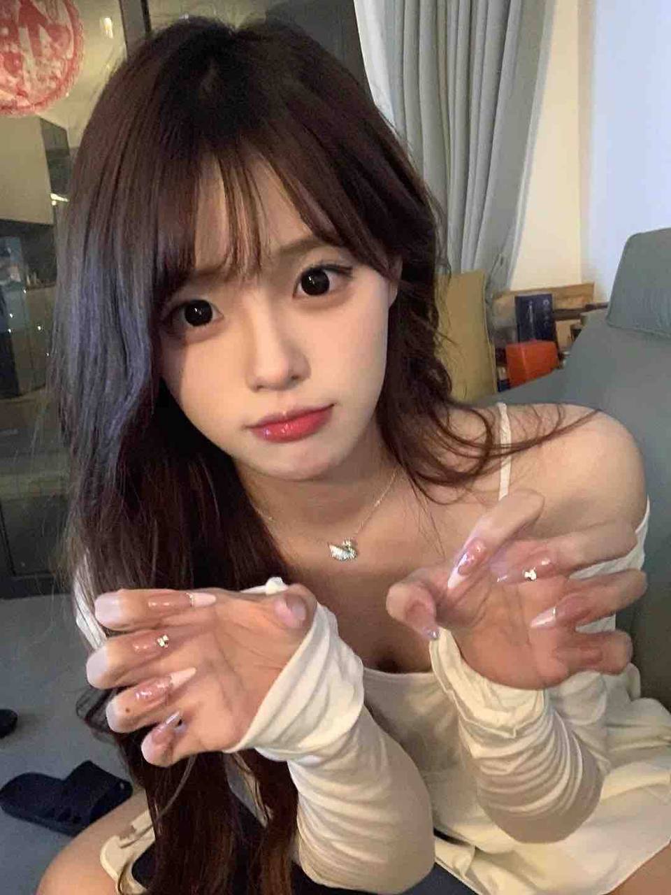 你的专属女友艺珺