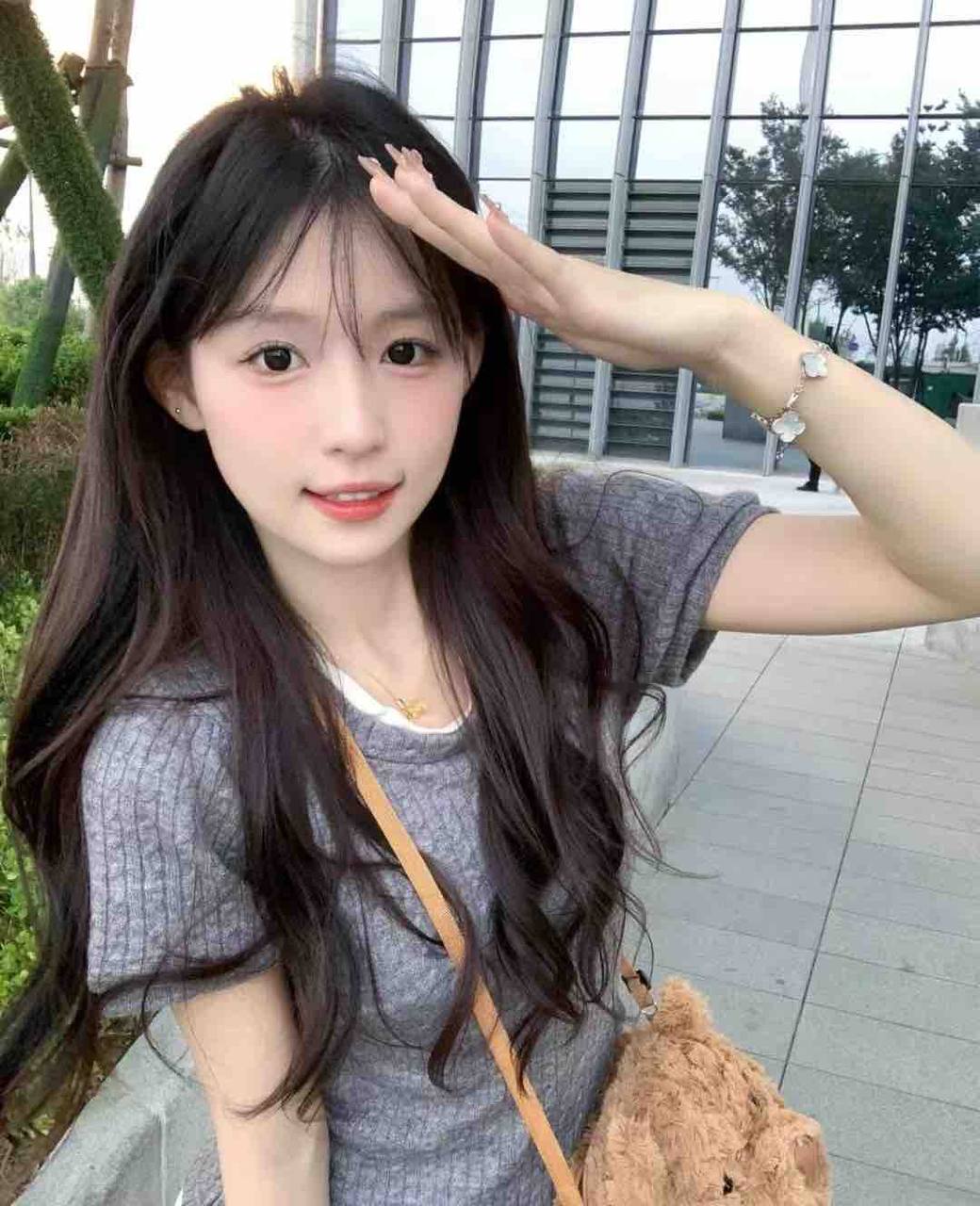 极品小萝莉芸薇