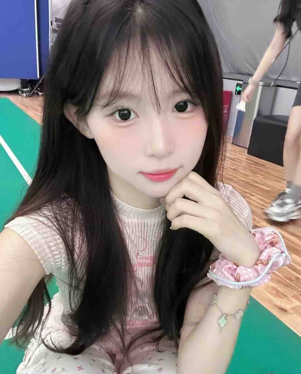 极品小萝莉芸薇