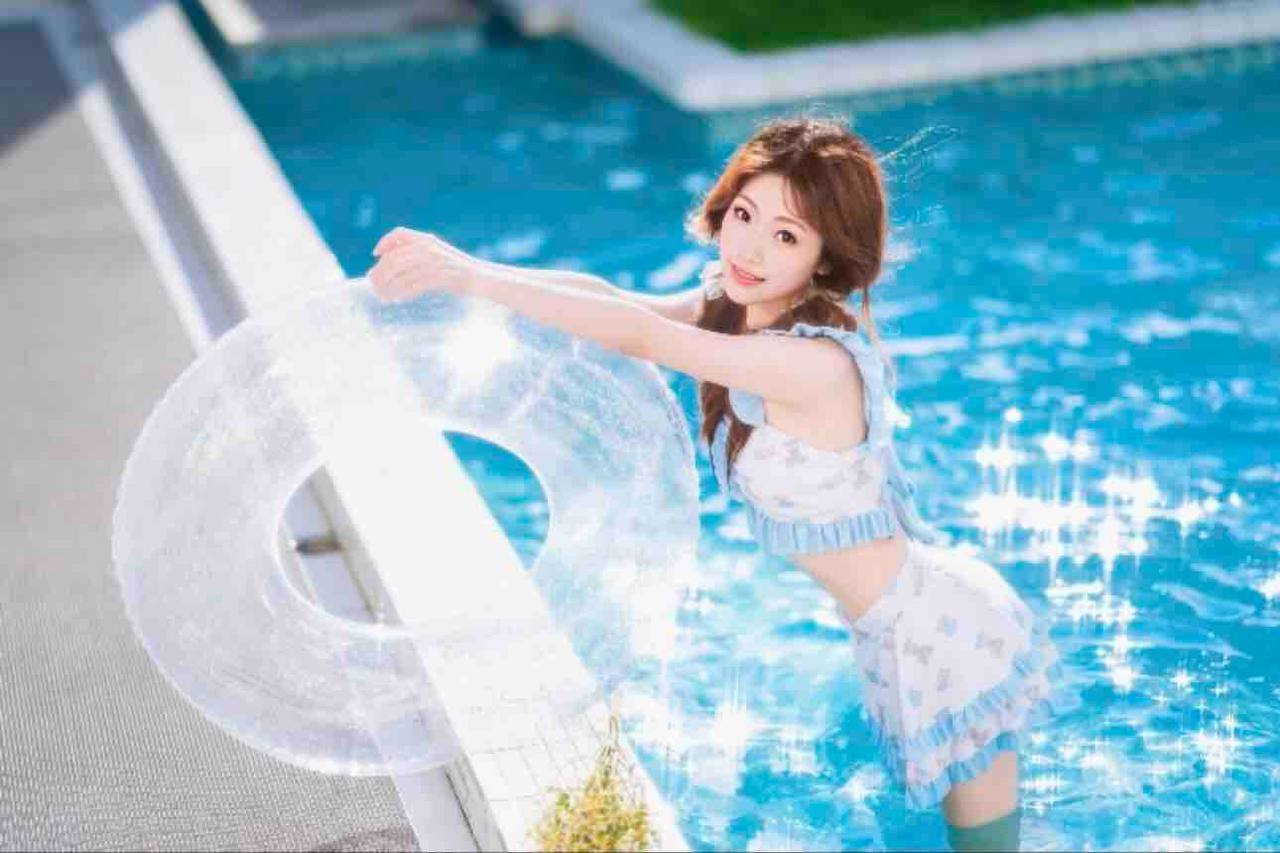 气质甜美萝莉玥瑶