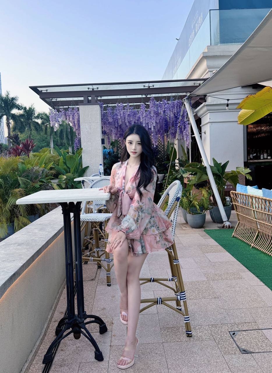 高级感女友月婵
