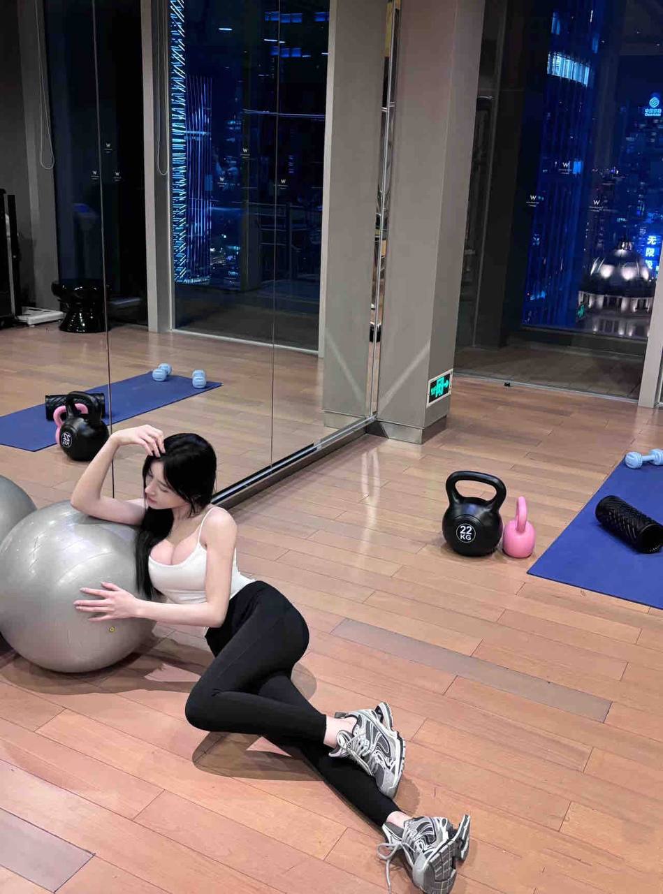 冷白皮仙女芸兮