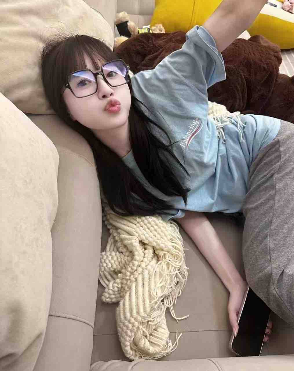 你的梦中情人露西