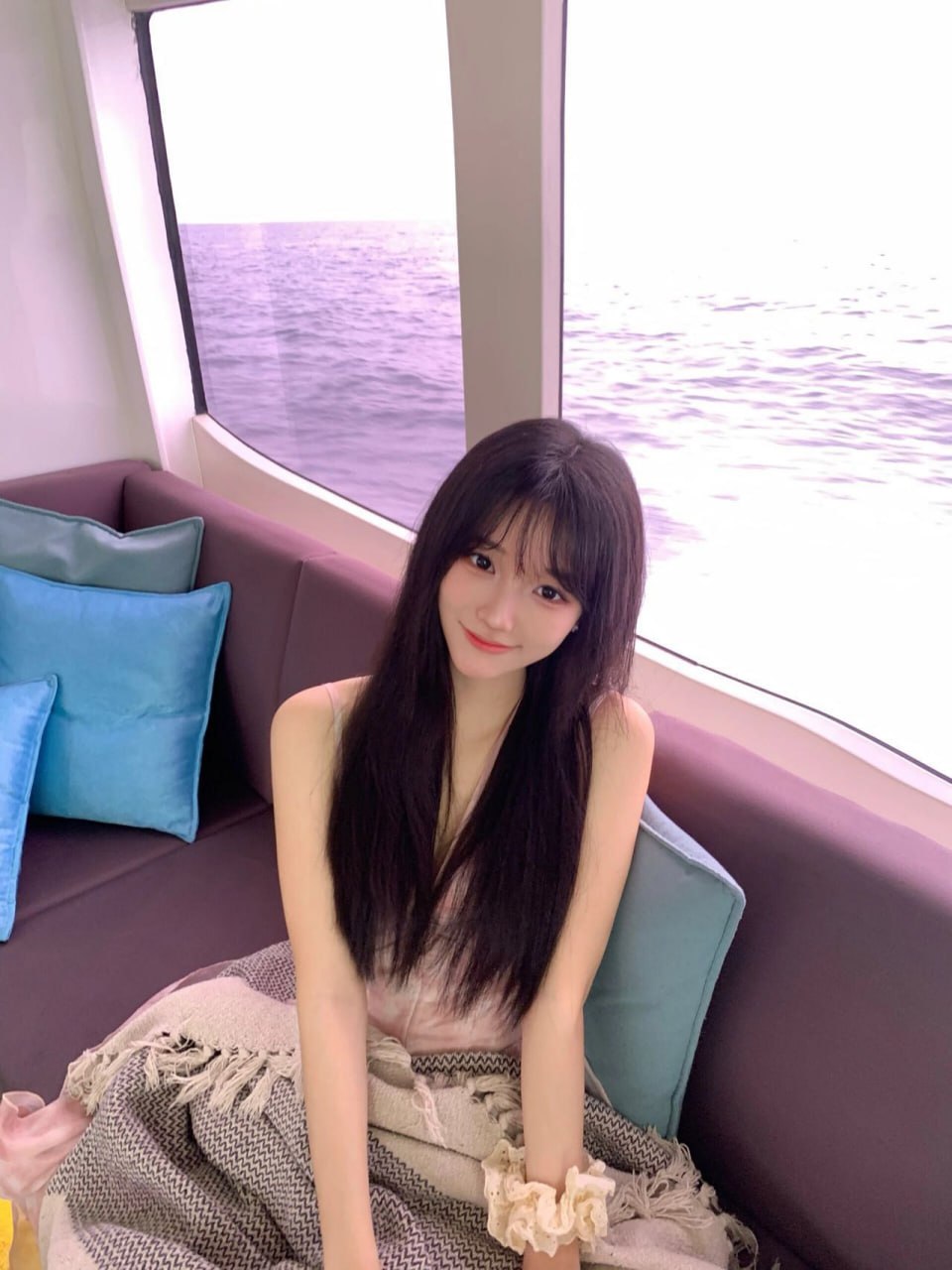 水蜜桃少女感玥曈