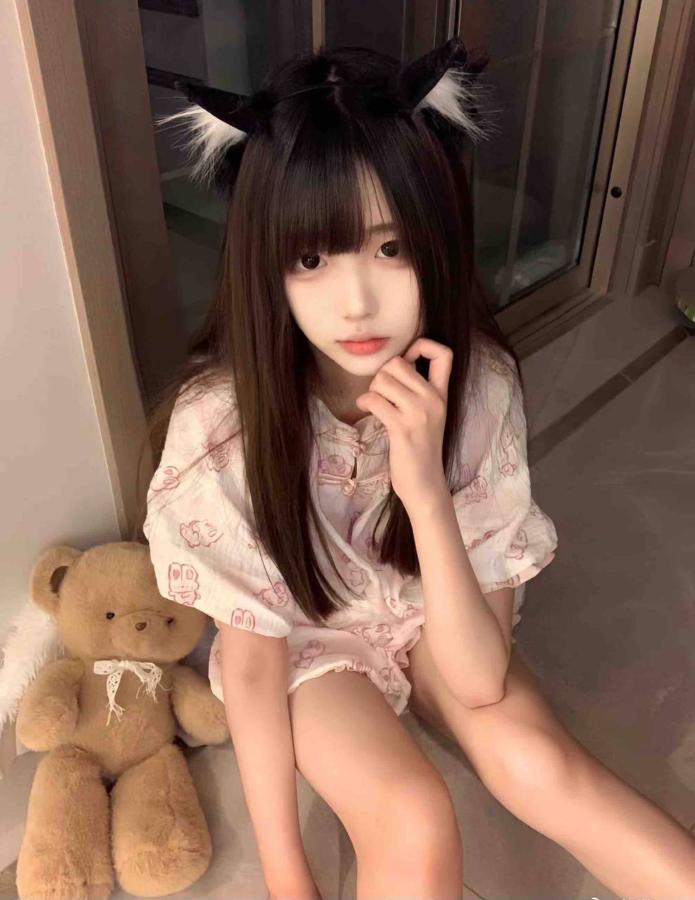 清纯妹系coser雯雯