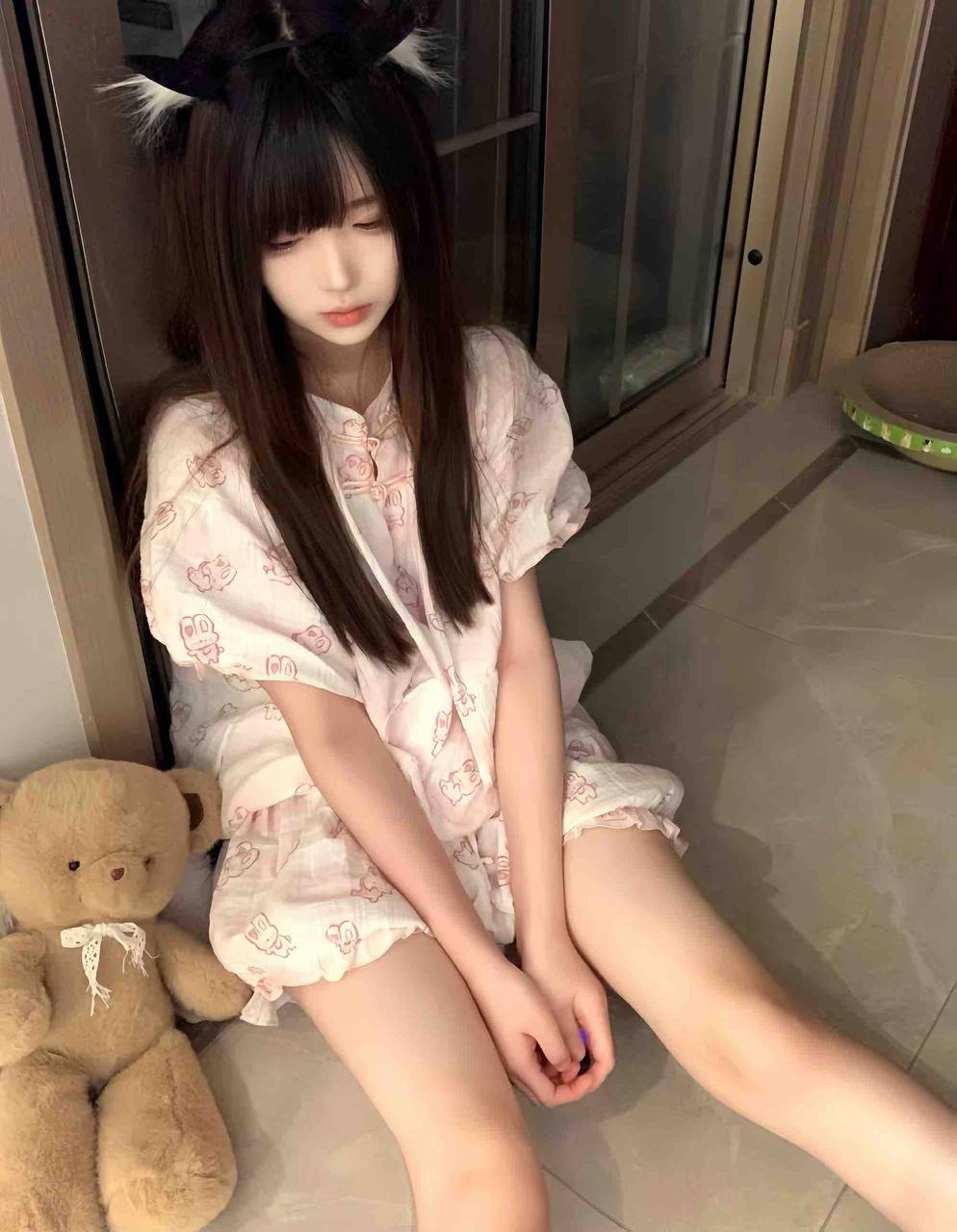 清纯妹系coser雯雯