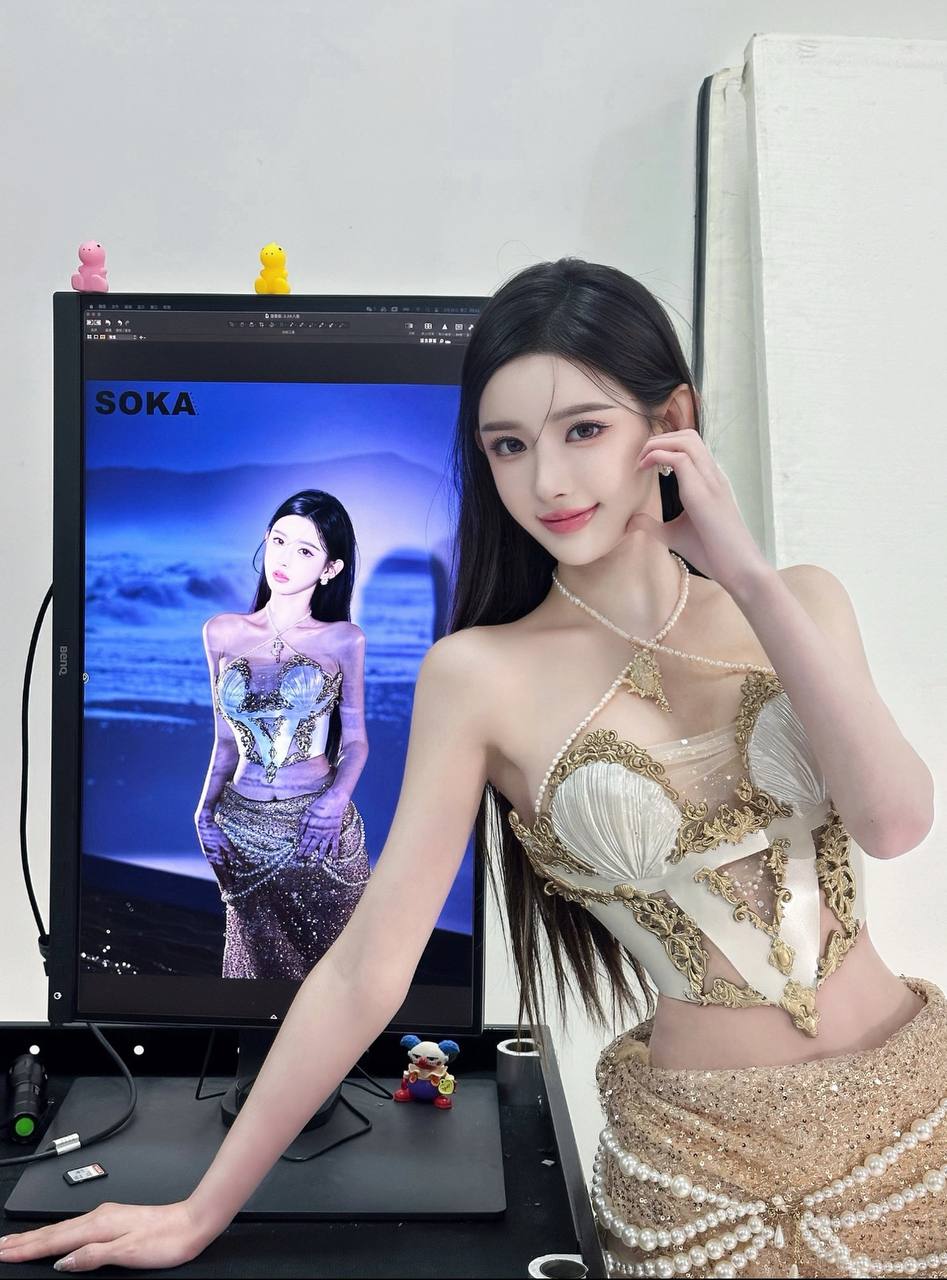 甜美温顺气质芃璇