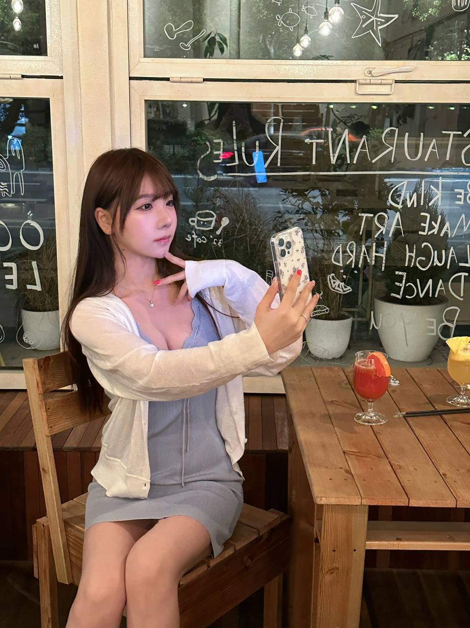 日系女友洁珺