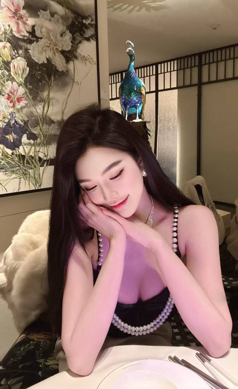 瑜伽老师心雅