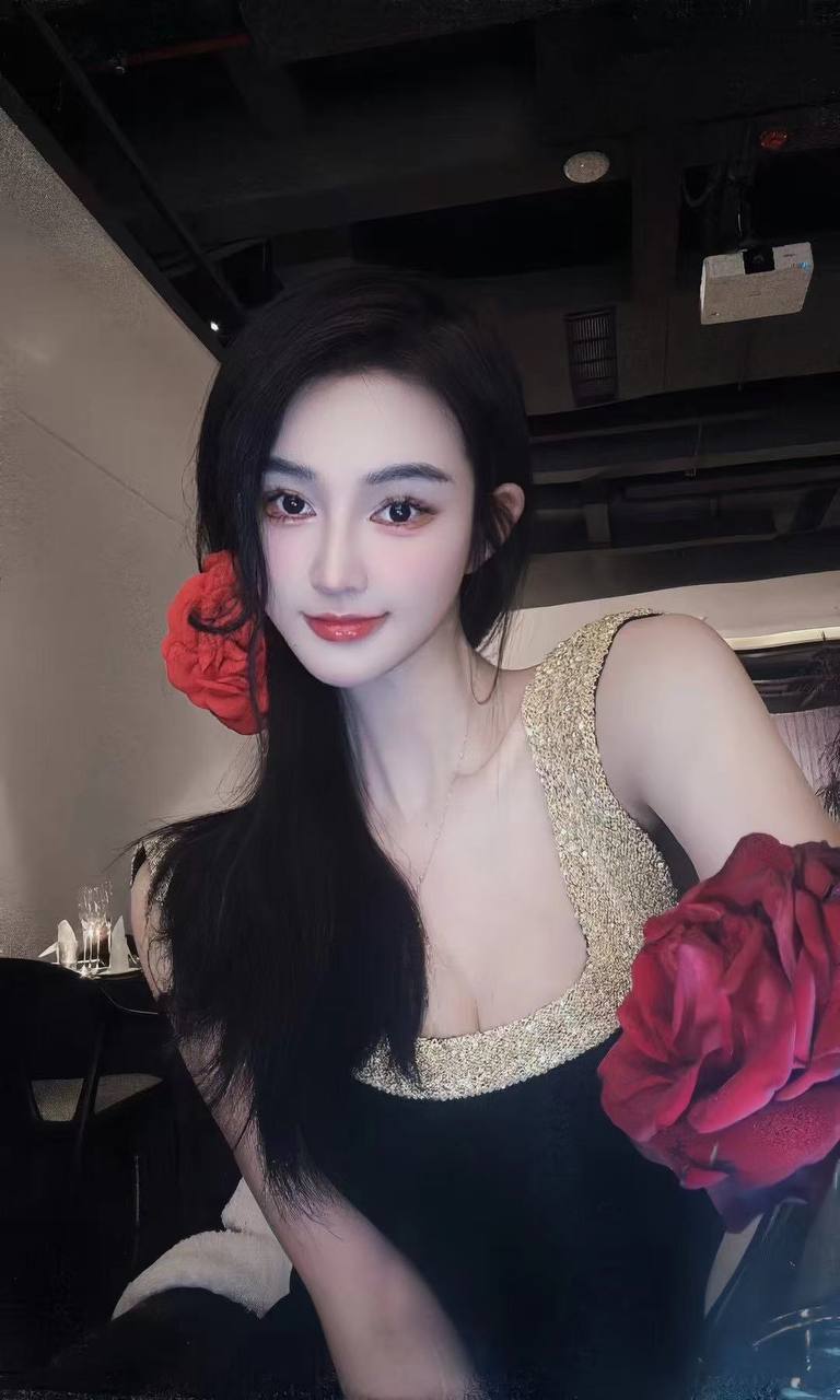 瑜伽老师心雅