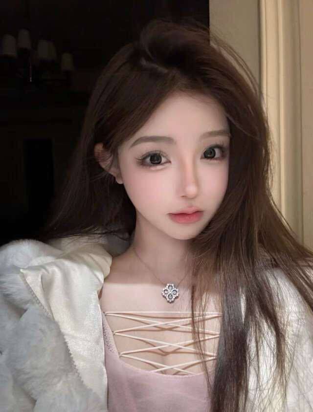 俏皮系女孩小困包