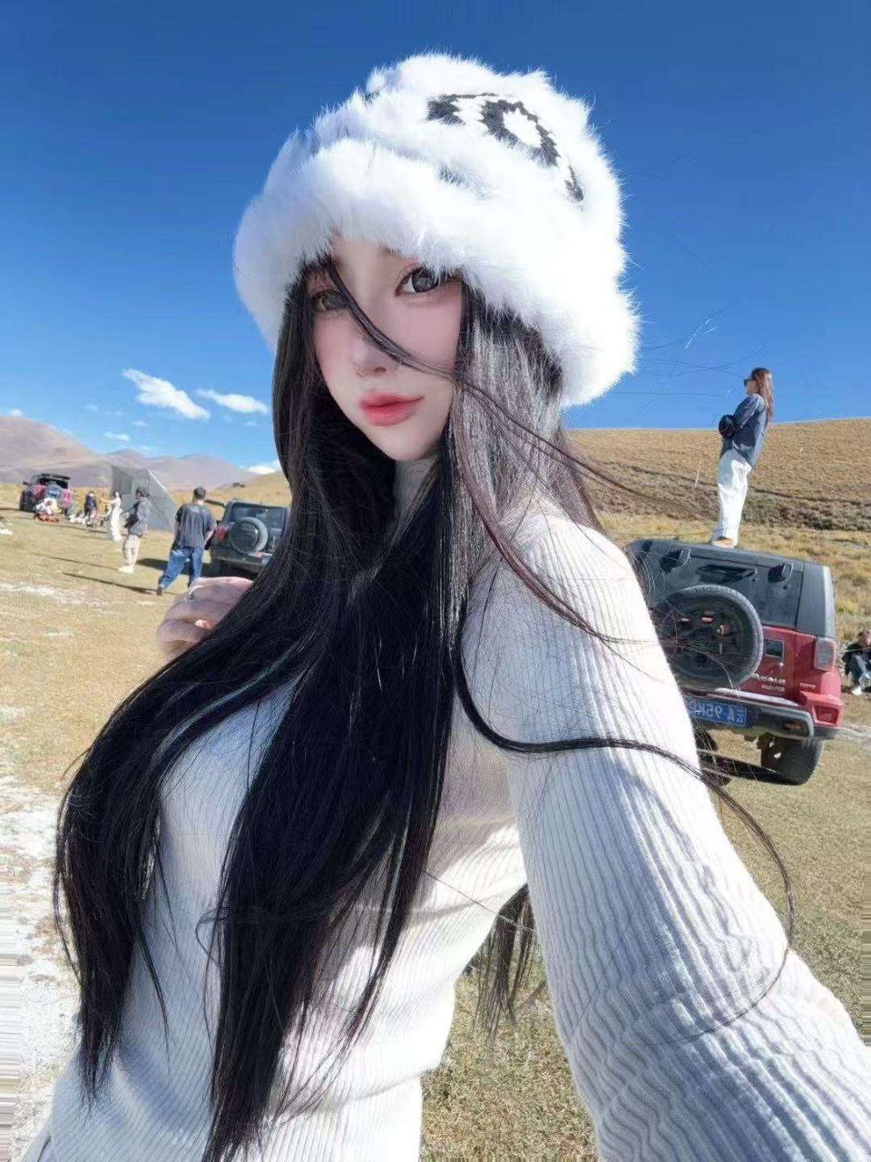清冷优雅气质美女芷蓝