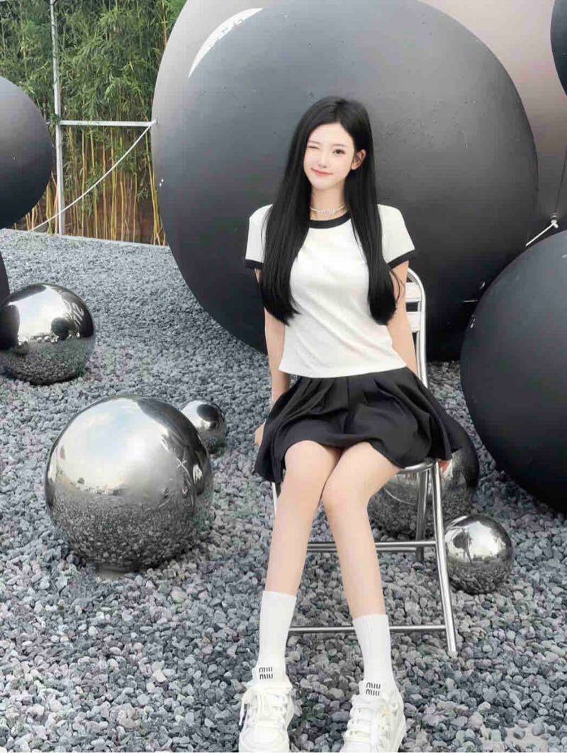 纯净素颜脸金琪琪