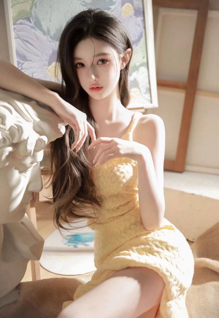 清纯气质学妹琪妮