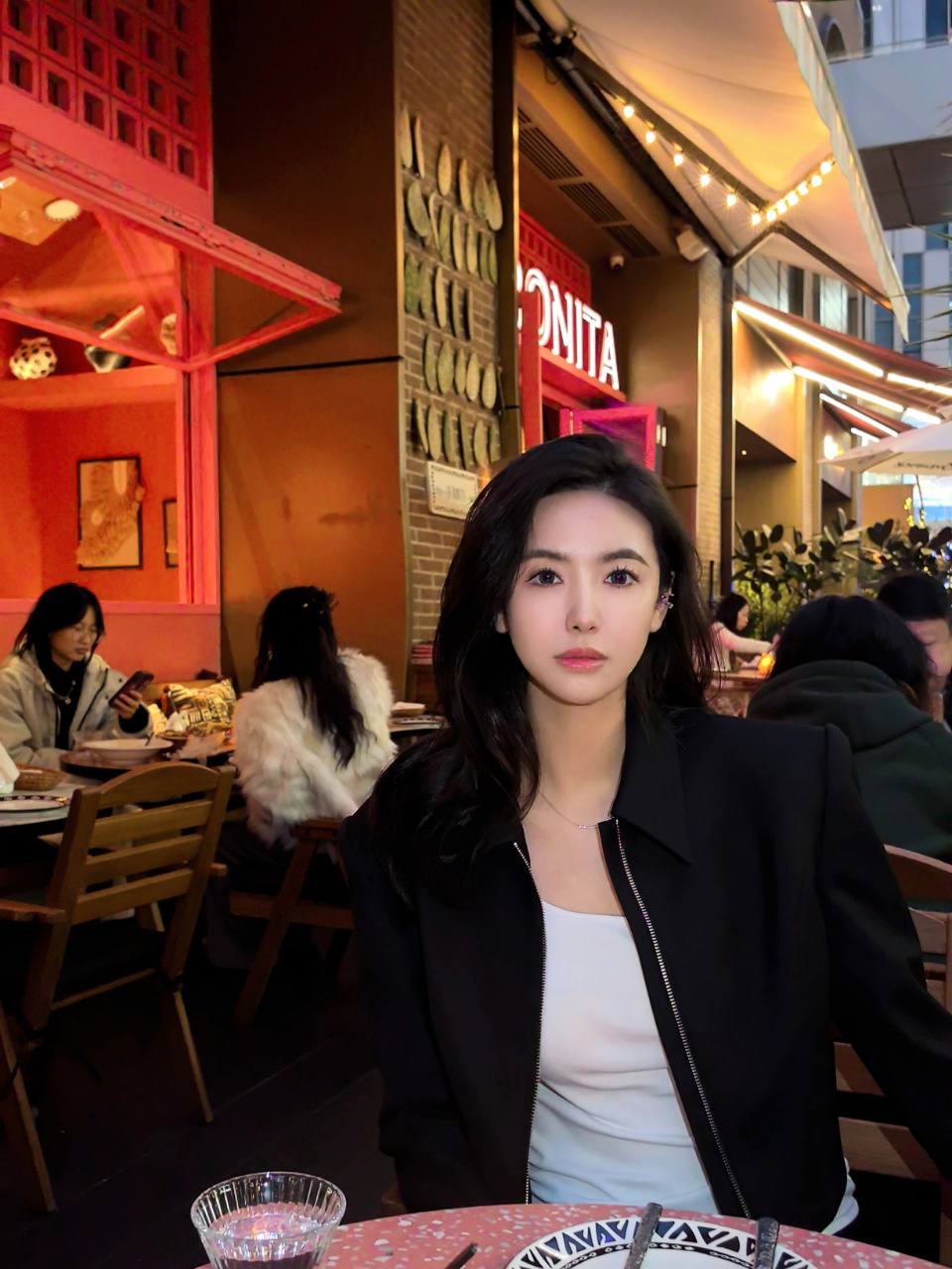 赛车御用车模Rivka