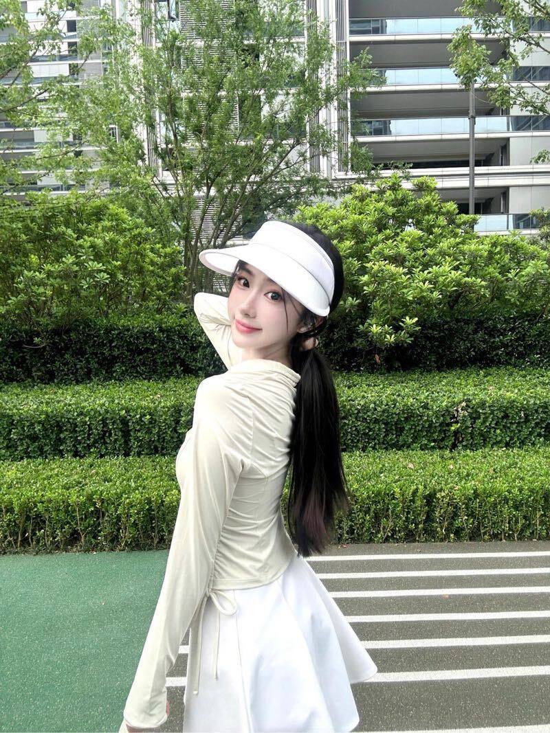 气质型美女娜娅