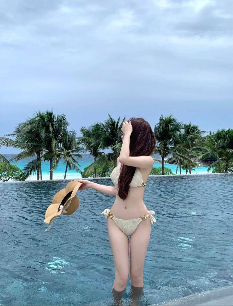 时尚美人睿婷