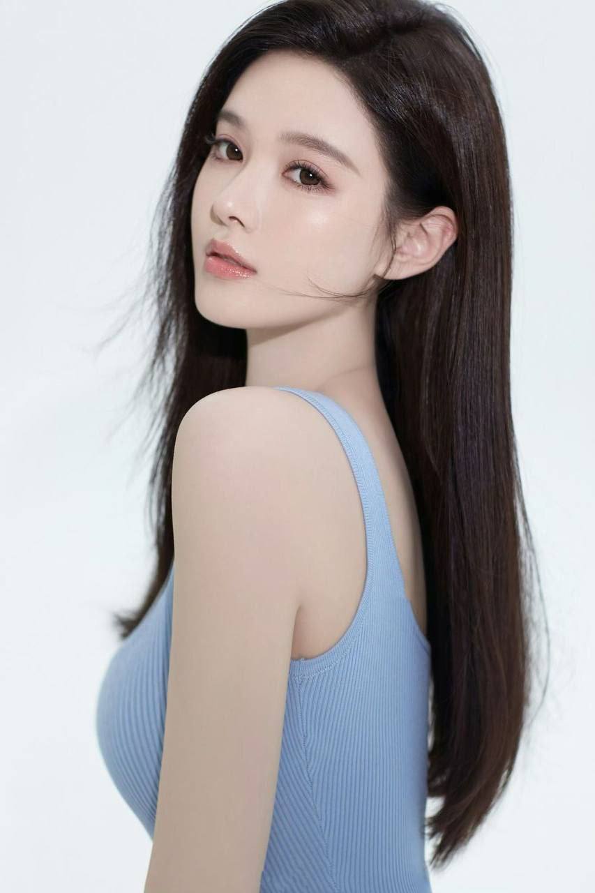 清纯女神气质千惠