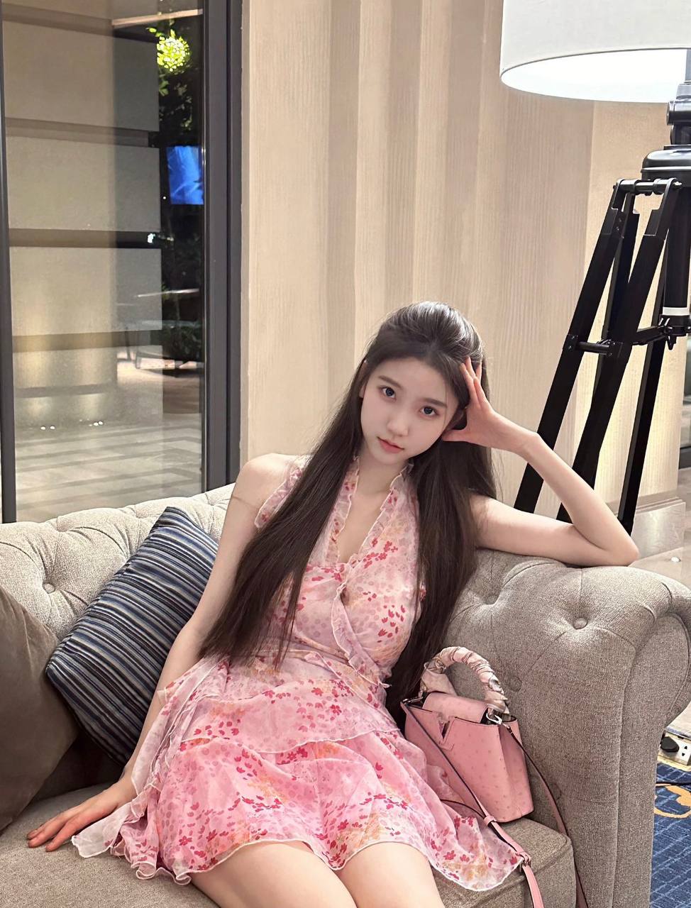 清纯邻家妹妹Ferin