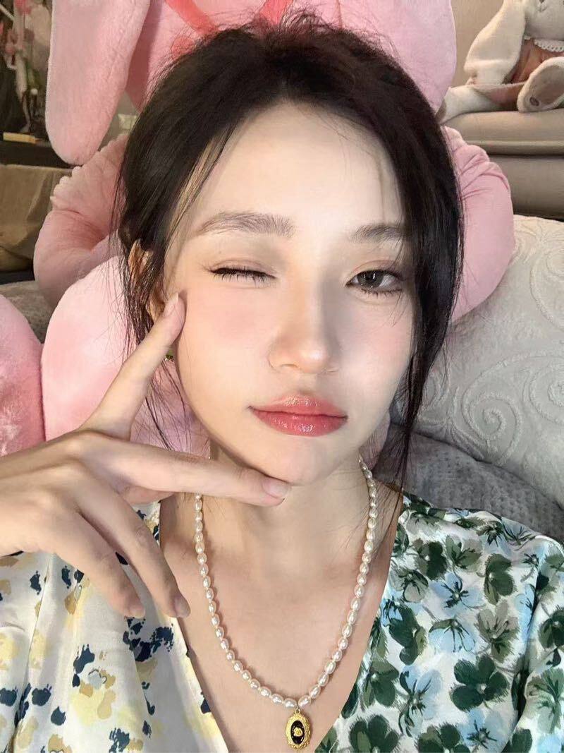 气质清冷女神初妍