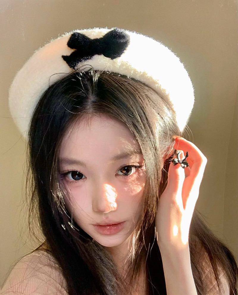 视觉设计系大一学生馨娜