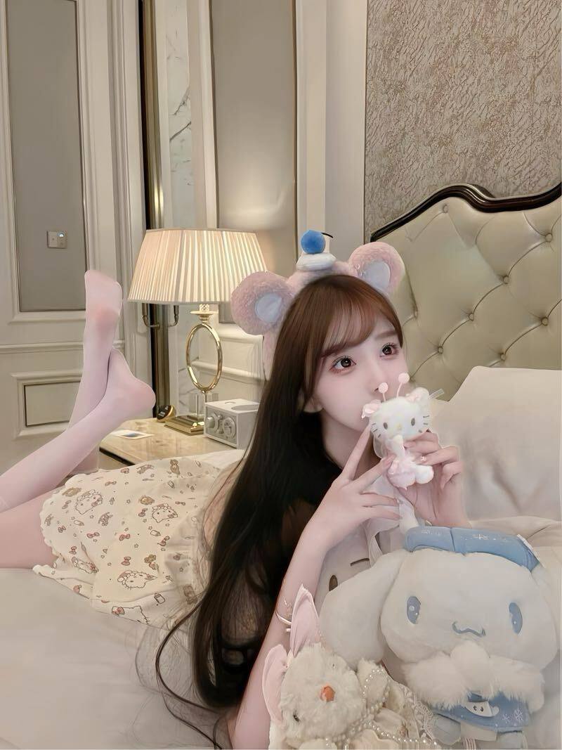 甜美反差女友Fayro