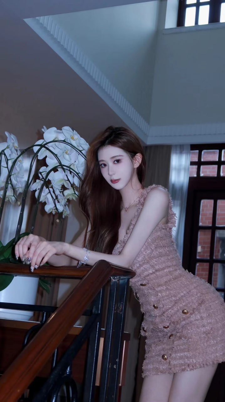 高挑洋感路线洛蓉