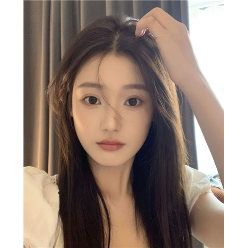 清纯系高挑模特Rococo