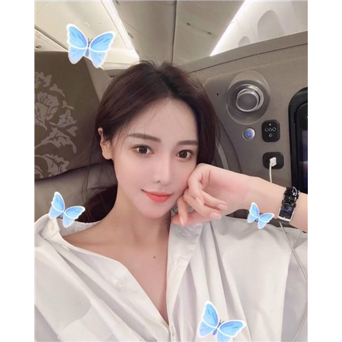 签约腿模梓馨