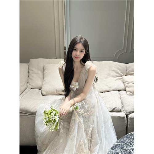 性感迷人悠恩恩