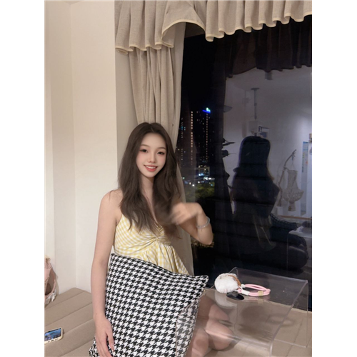 纯欲气质模特婉灵