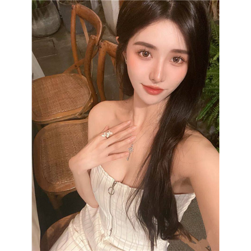 舞蹈学院本科芊若